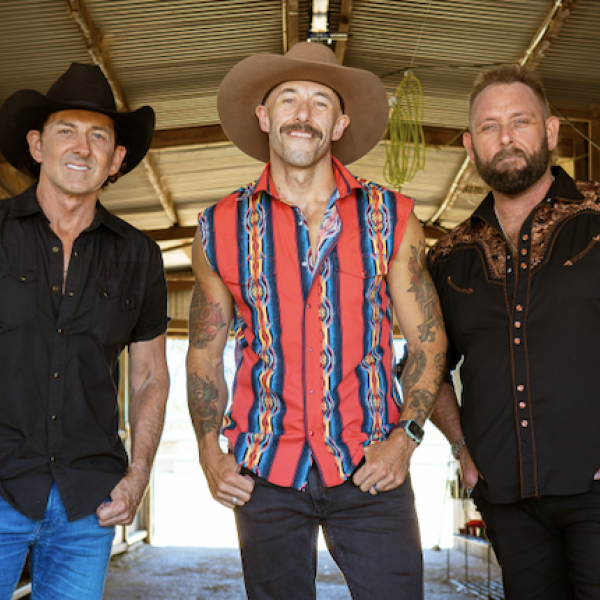 The Wolfe Brothers & Lee Kernaghan 