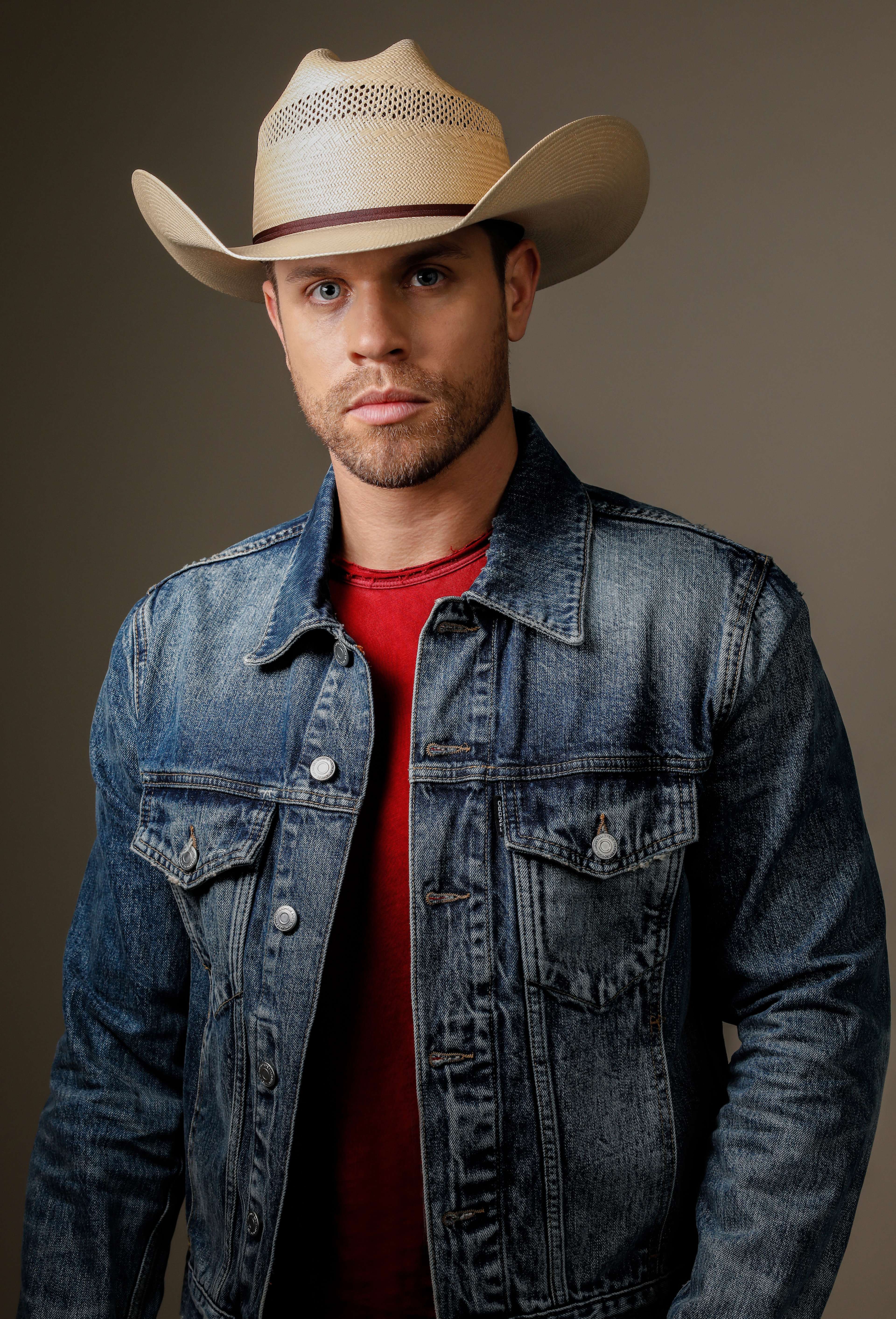 Dustin Lynch Added ATB To Triple M Country